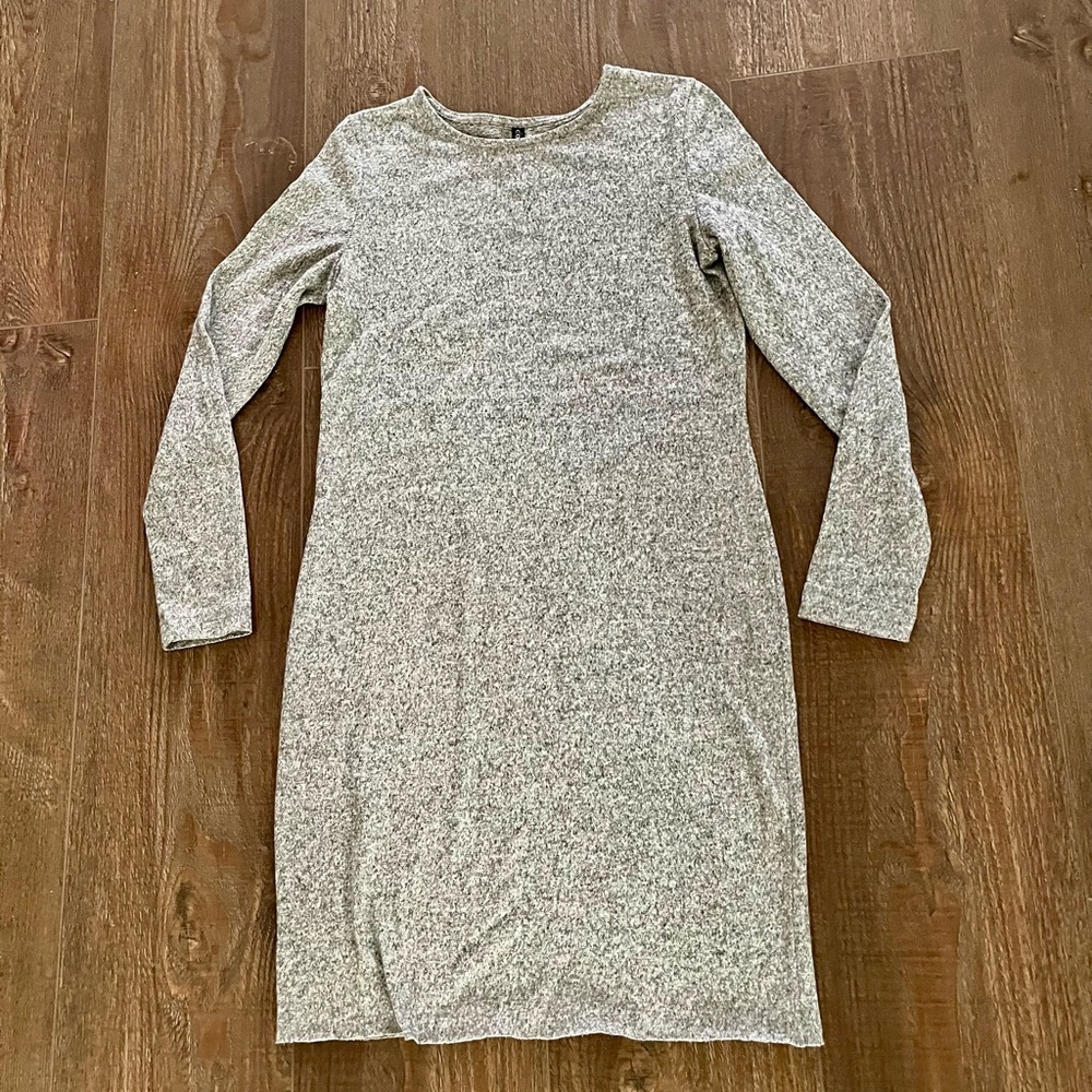 Chic Heather Gray Long Sleeve Dress
